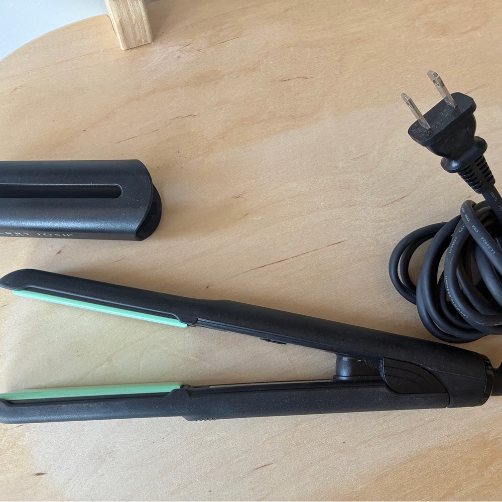 Harry Josh Pro Tools Mini Flat Iron in Mint - Picture 2 of 3